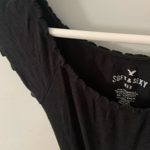 Off the shoulder black ribbed crop top - Picture 2 of 2